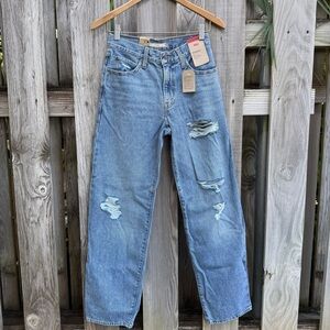Levi’s 94 Baggy Jeans